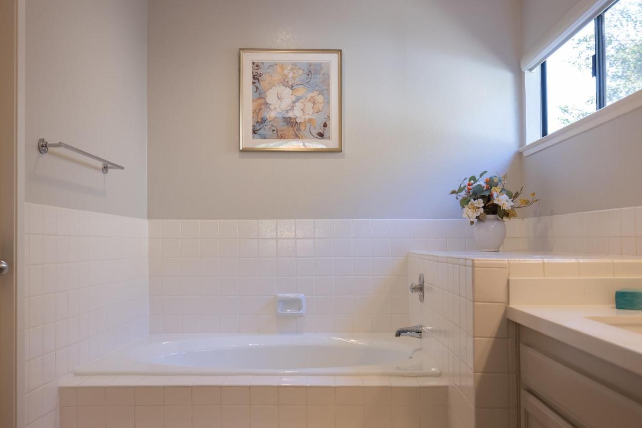 @ Marbella Lane - 4Br Cozy Home In Sj Pool San José Kültér fotó